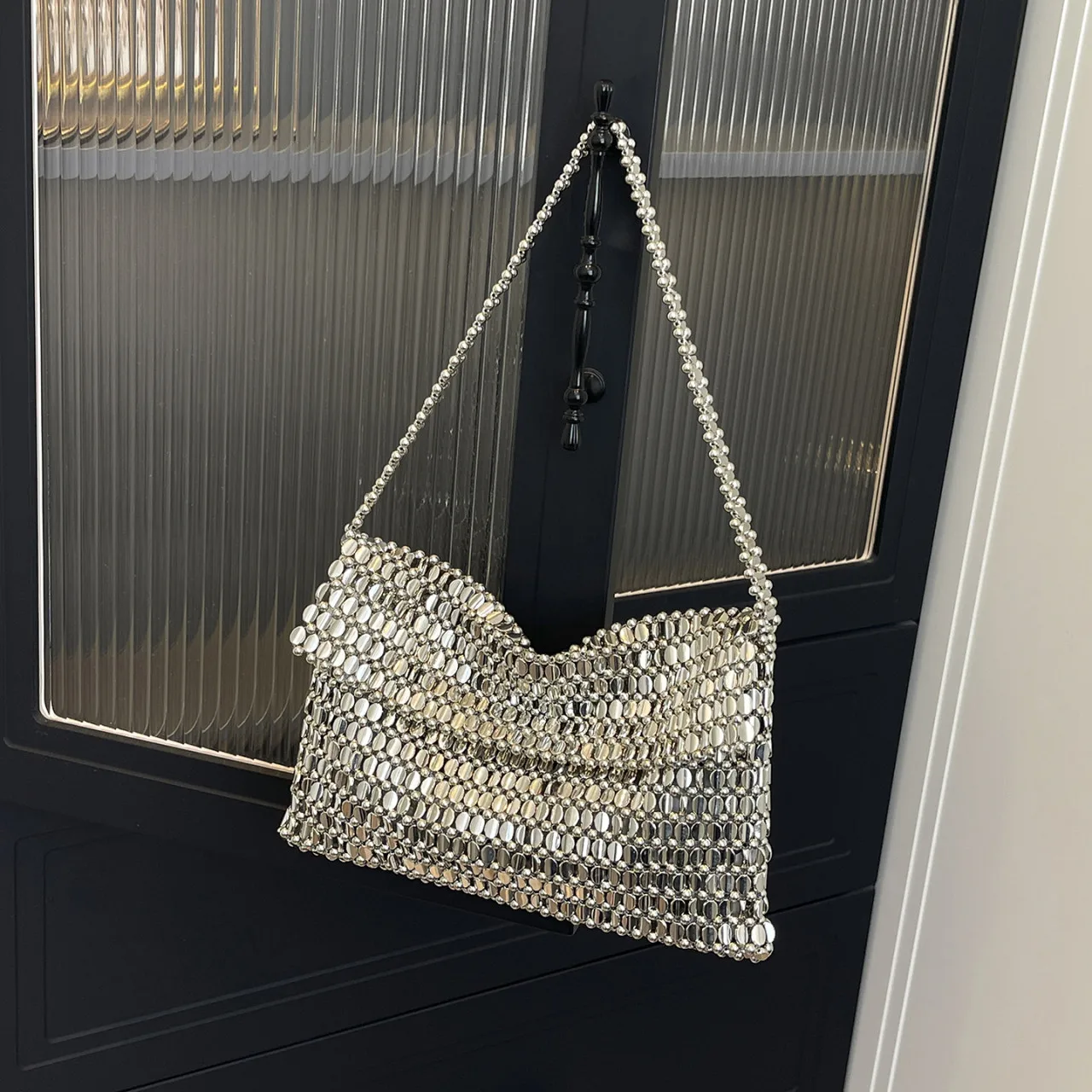 French Style Texture Beaded Shoulder Bag 2026 Women's New Large Capacity Casual Woven Bags High Quality Commuter Underarm Pack