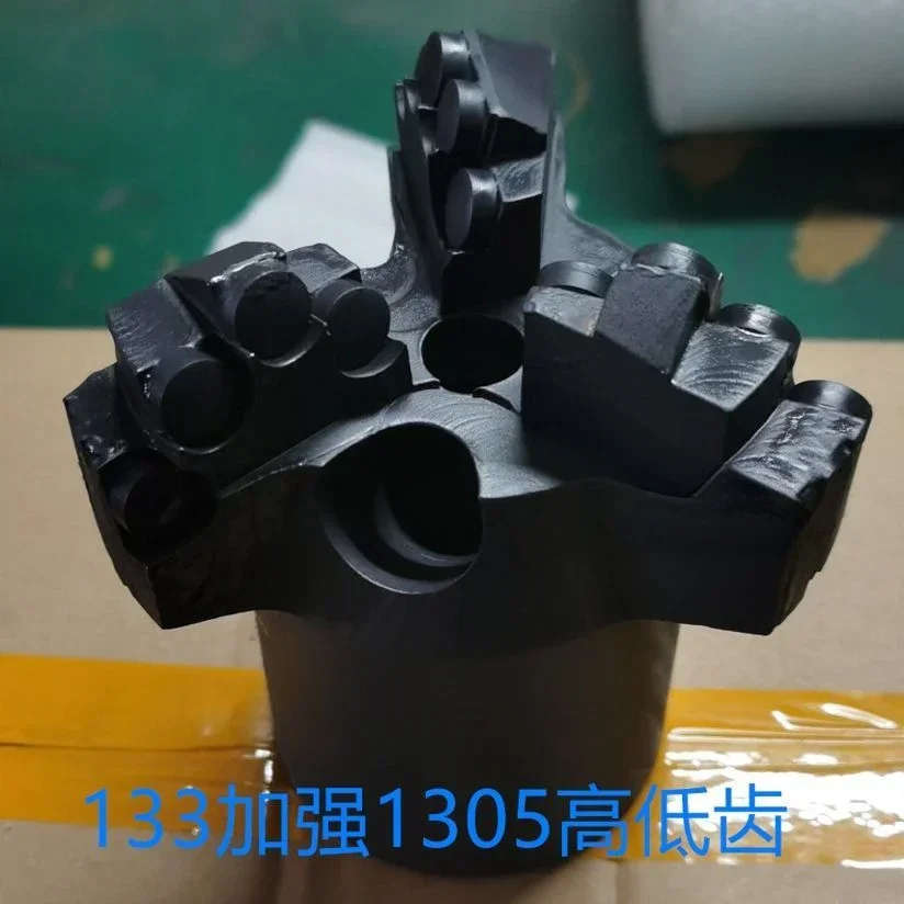 Hot selling NEW 3-wing drill bit PDC drill bit for water well geological exploration rock stone high and low tooth drill bit/NEW