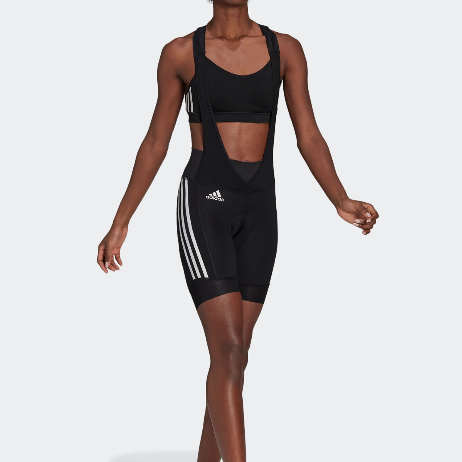 

[XS — Азиатский размер] Женские шорты Adidas (разные размеры) GK6157