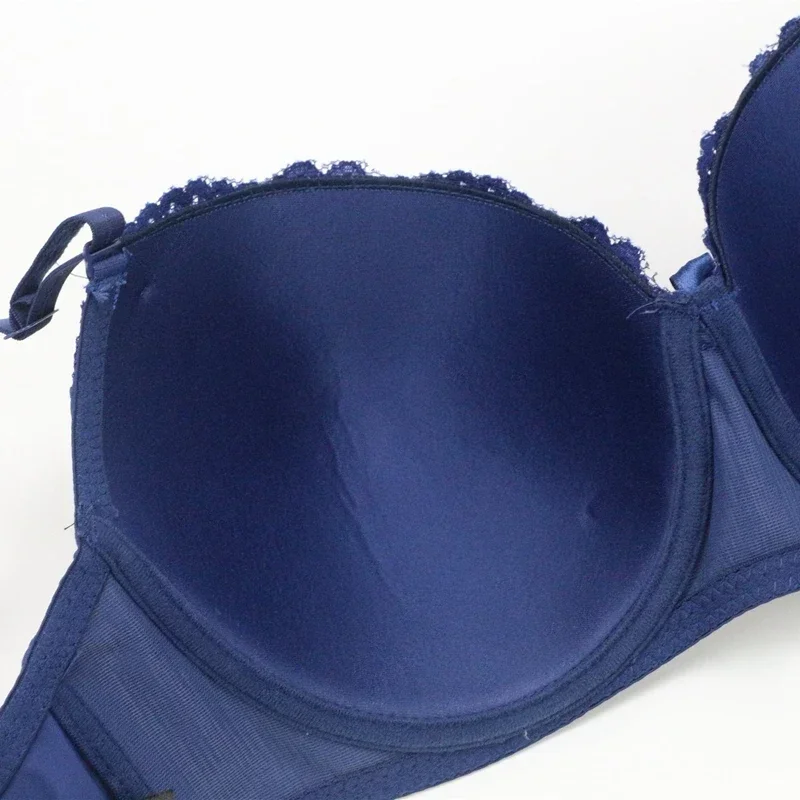 BCDE Cup Bras Sexy Lace Plus Size Underwear Wireless Adjustable Lace Embroidered Womens Bra Large Lingerie Red with Steel Ring