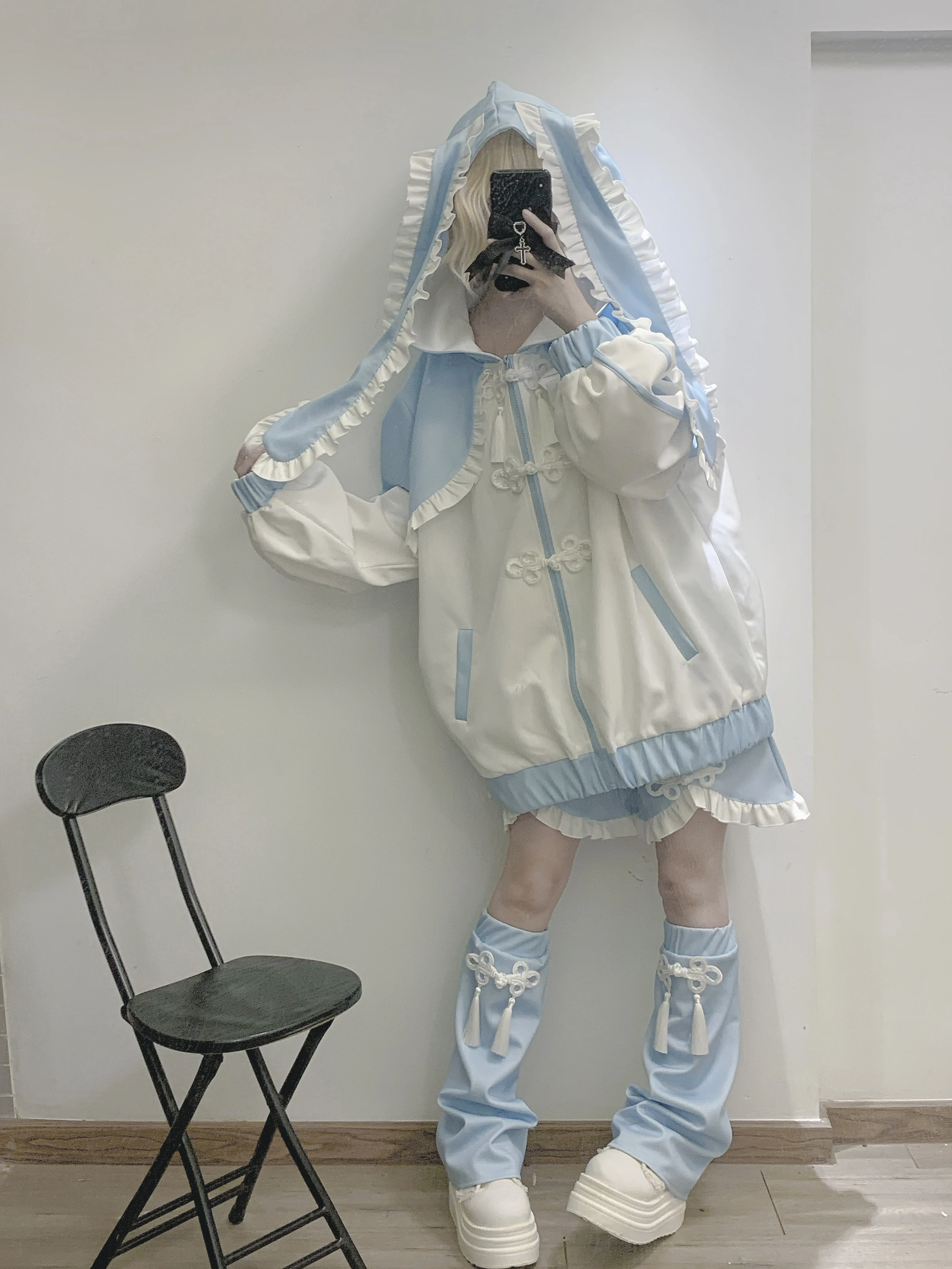 Suéter de abrigo lindo bidimensional suelto deportivo de diseñador de nicho de estilo japonés para mujer