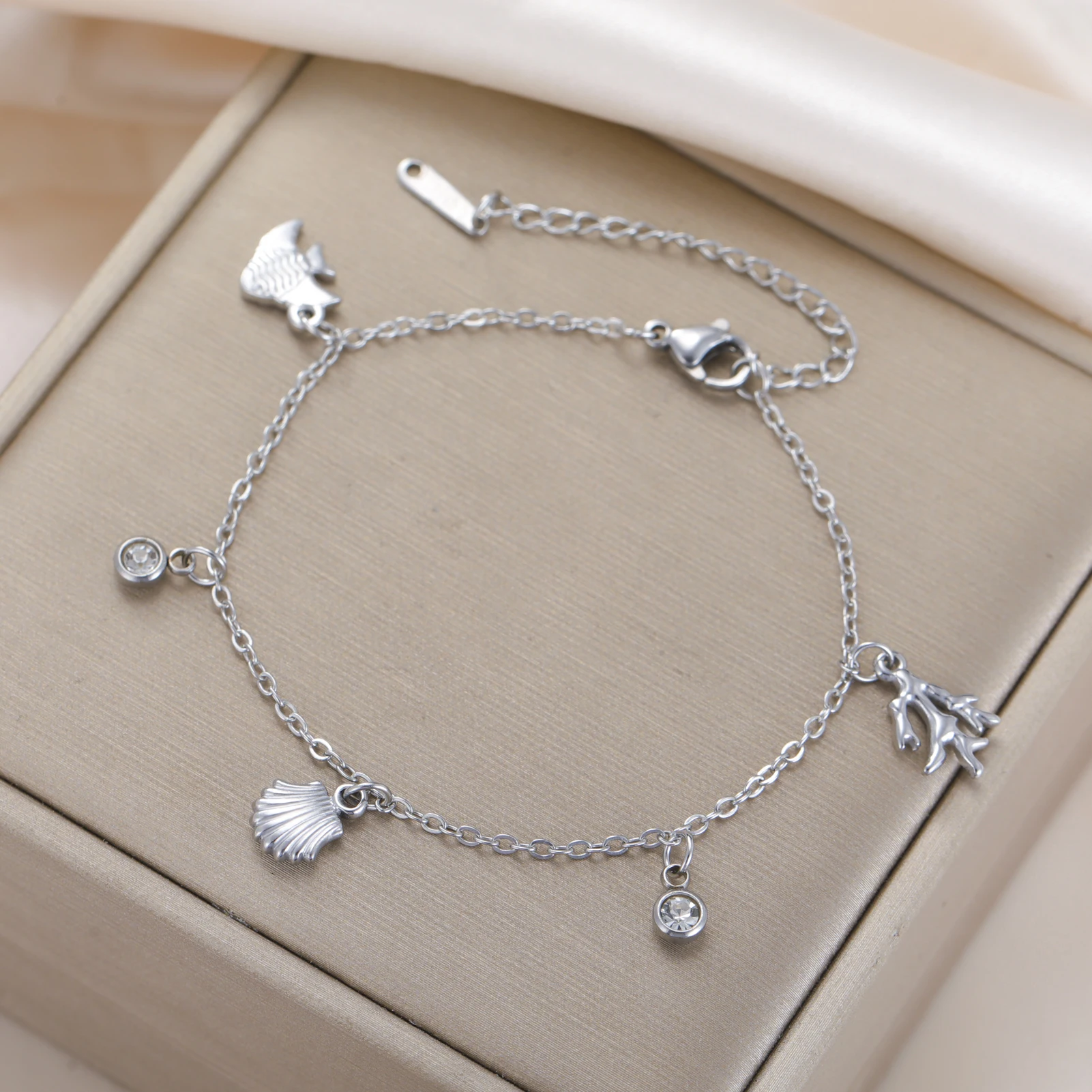 COOLTIME Mode Seestern Krabben Shell Anhänger Armband Edelstahl Boho Sommer Strand Armband Schmuck Geschenk Großhandel – Detail 4