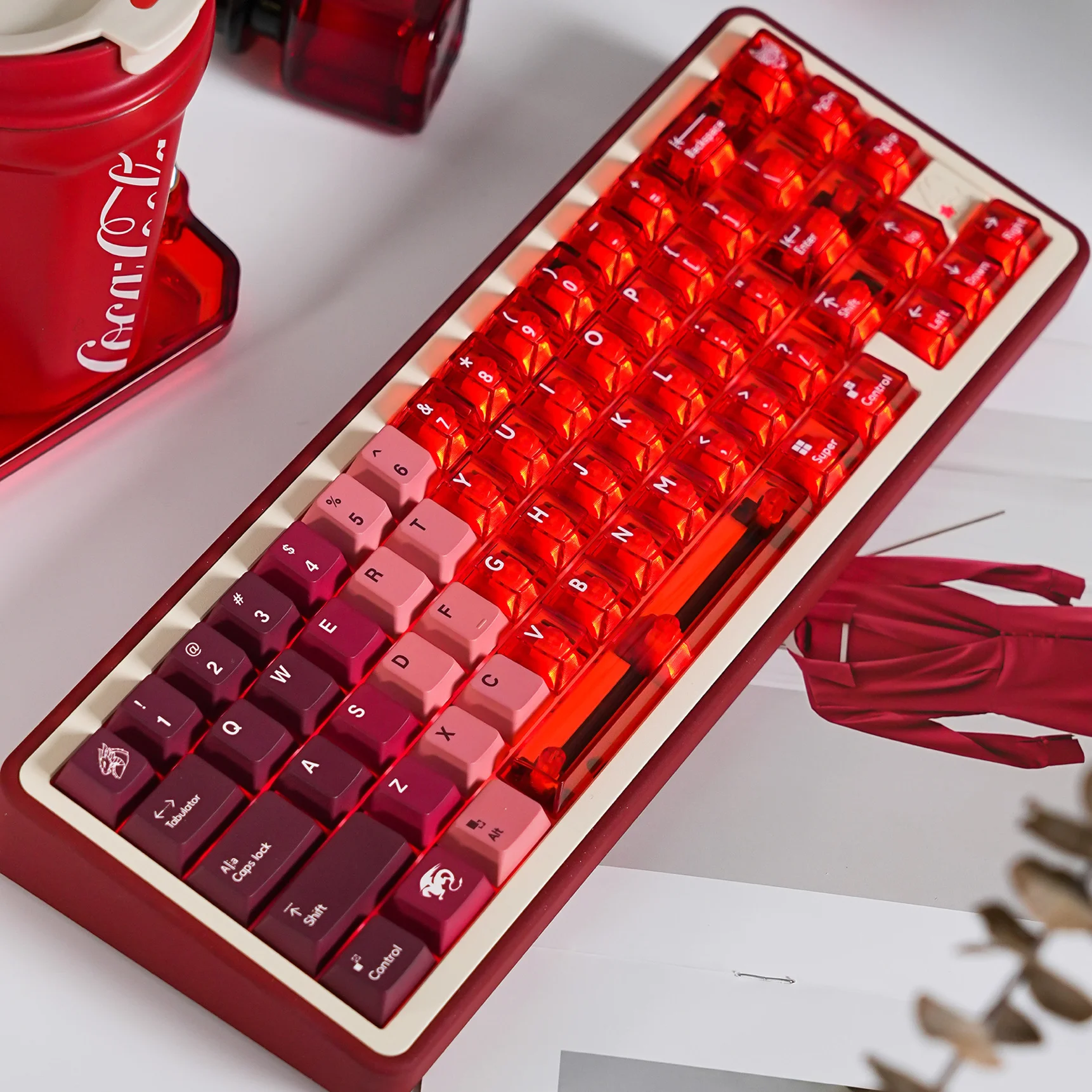 

Gradient Red Keycaps Crystal Clear Keycaps Cherry profile PC PBT keycap Dye-Sublimate Keycap For MX Switches Mechanical Keyboard