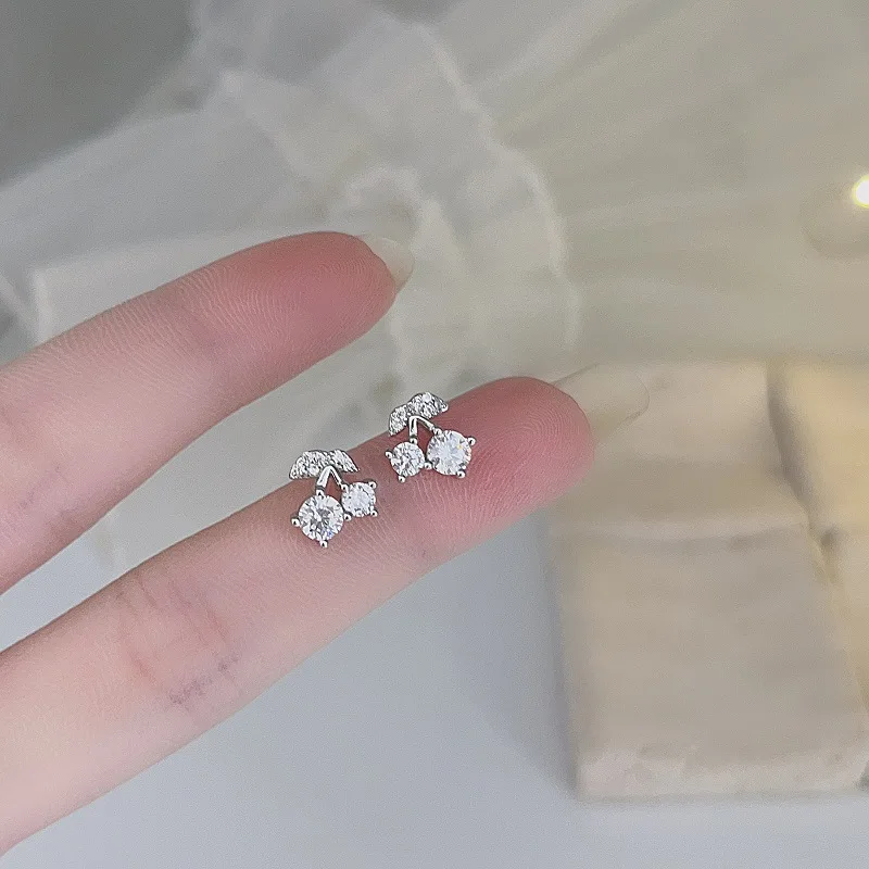 

MOVESKI 925 Sterling Silver Exquisite Simple Zircon Cherry Stud Earrings Women High Sense Charm Wedding Gift Jewelry