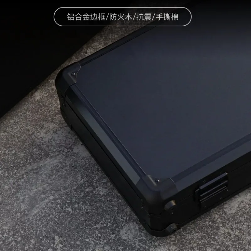 Shock-Resistant Storage Case, Egg-Padded Case, Outdoor Tool box