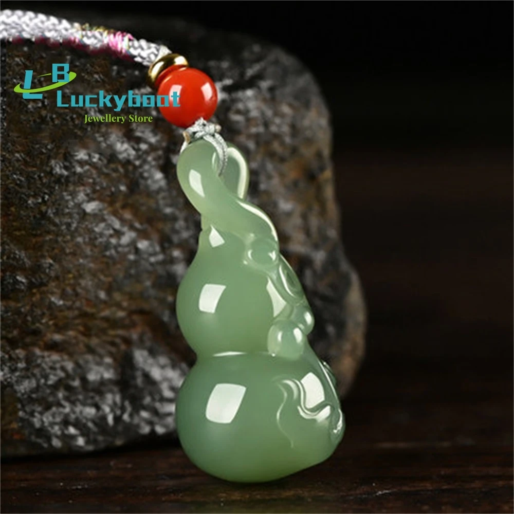 Xinjiang Hetian Jade Qinghai Lake Water Green Gourd  Men And Women Hand-carved Pendant