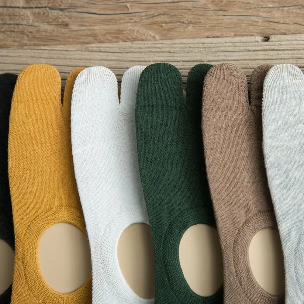 Casual Two-Toed Split Cotton Socks Couple Sandal Socks Split-toe Socks Silicone Non-slip Low Top Summer Thin Socks New Fashion image 4