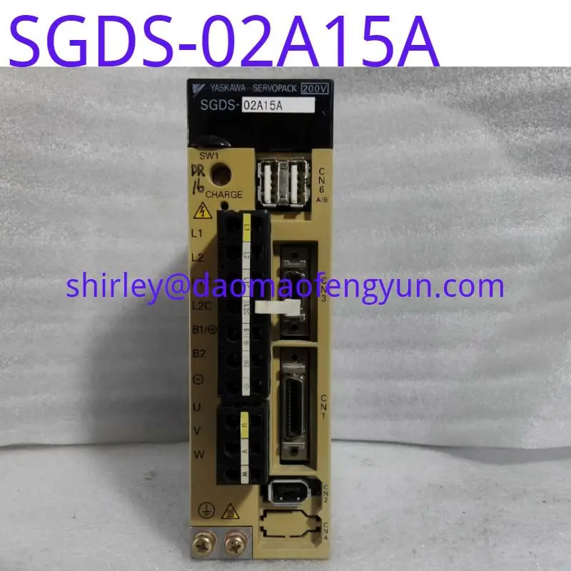 

Used Servo driver SGDS-02A15A