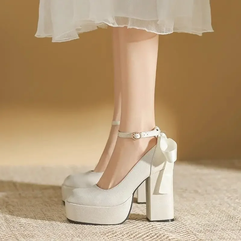 

Women's Chunky Heel Platform High Heels Off-white Mary Jane Wedding Shoes Petite Single Strap Round Toe Pearl Slip On