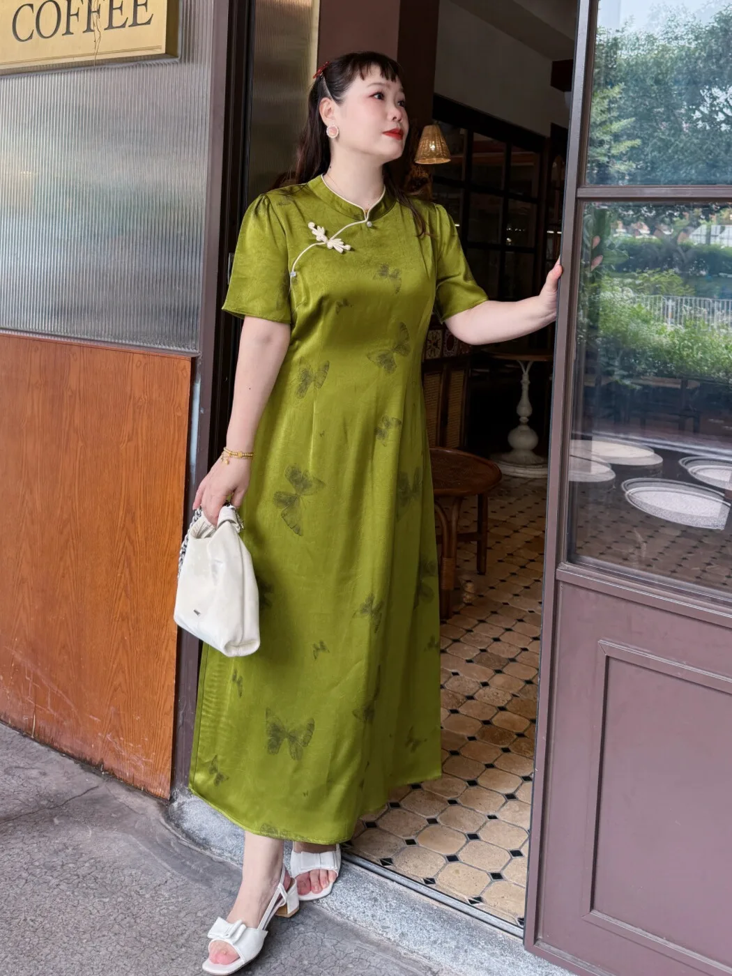 

Женское платье-ципао средней длины больших размеров с принтом, на пуговицах, в китайском стиле, летнее, новинка, А-силуэт, из полиэстера