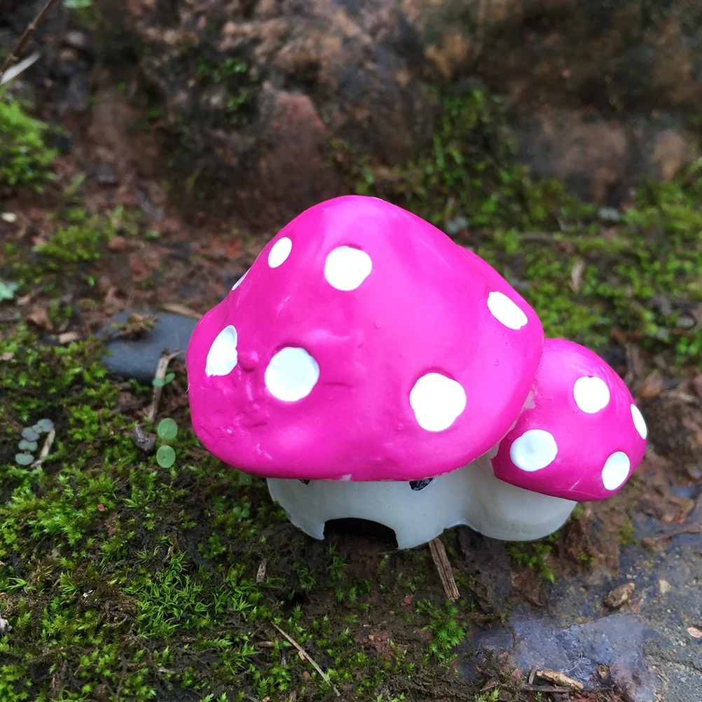 

8 pcs Resin Mushroom Ornament Micro Landscape Decoration Crafts Delicate Gardening Statue For Living Room Bedroom Study