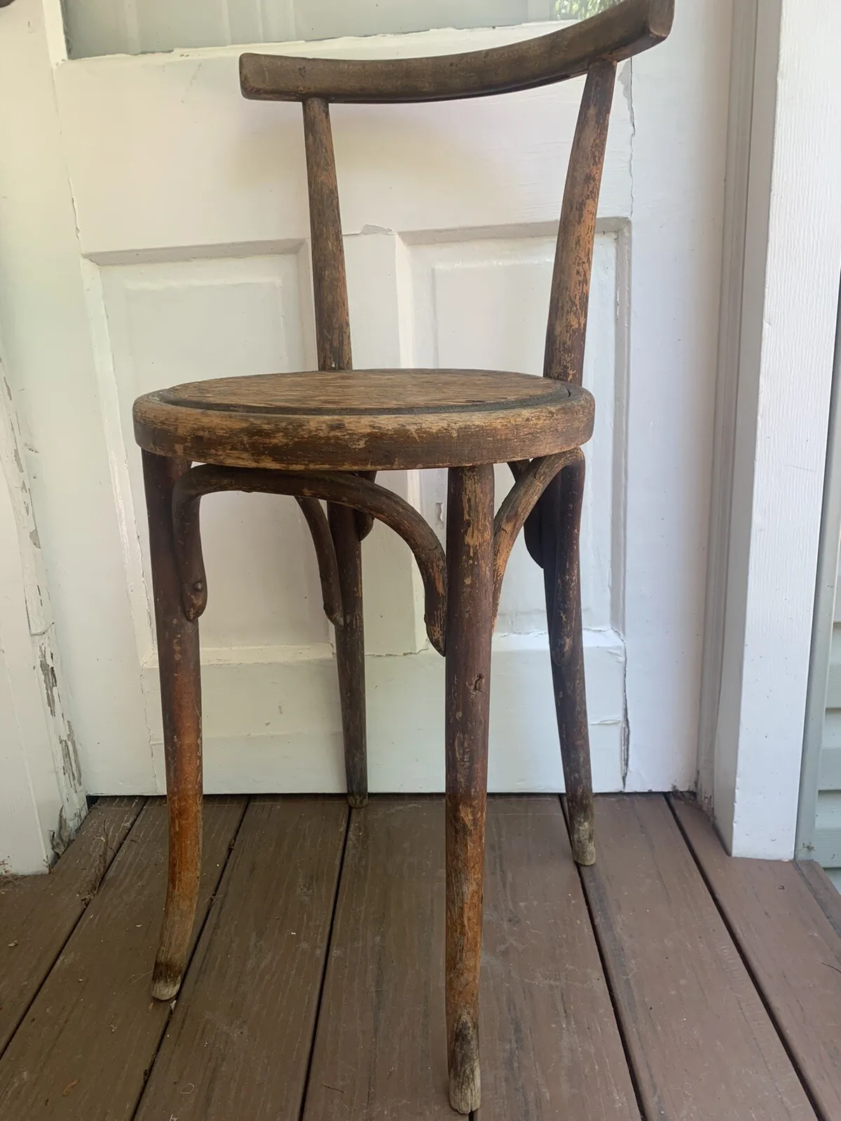

Antique late 1800's J&J Kohn Austria Bentwood original #37 Cafe Chair/stool