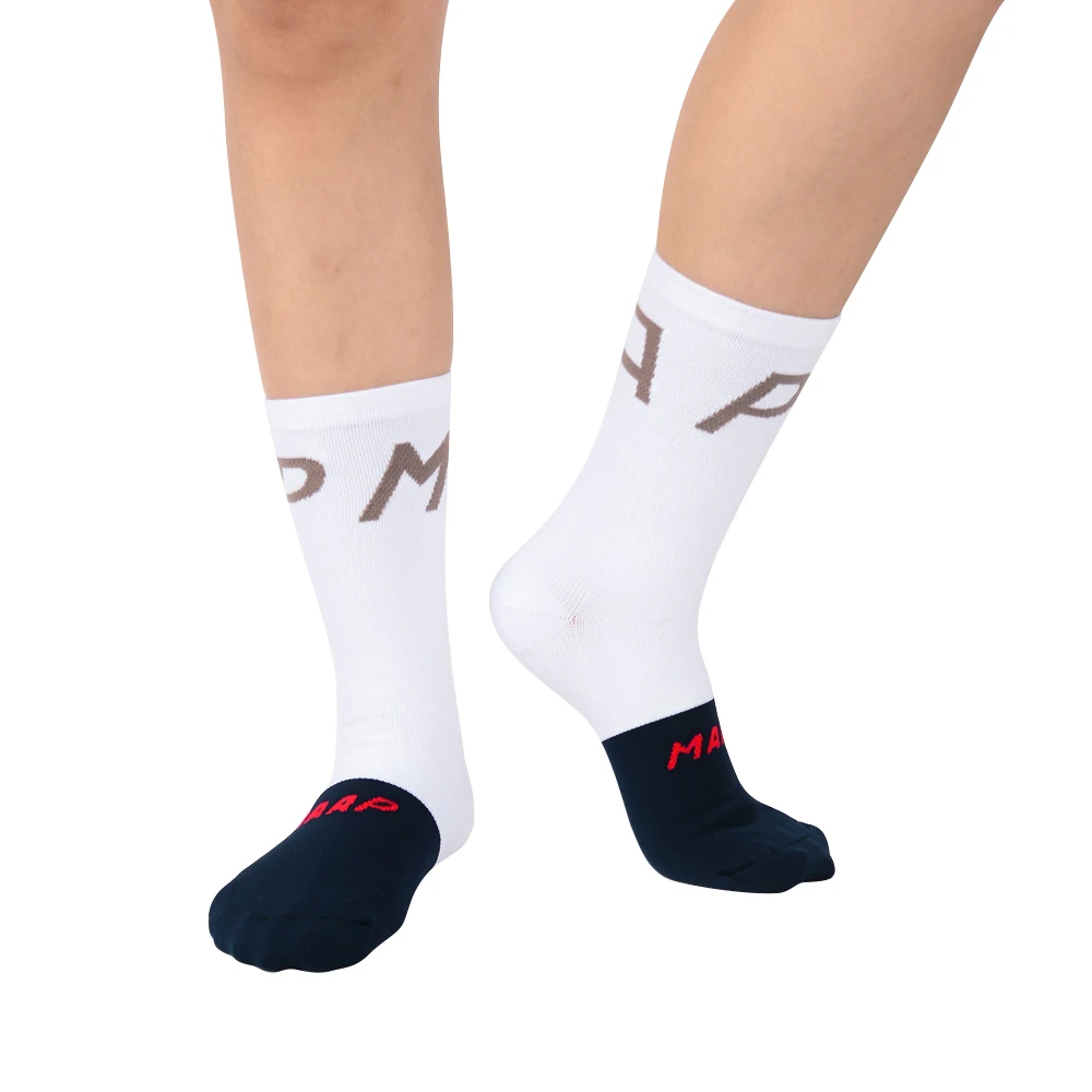 Chaussettes de cyclisme respirantes pour hommes et femmes, chaussettes de vélo de route VTT, sports de plein air, football, basket-ball, marque professionnelle