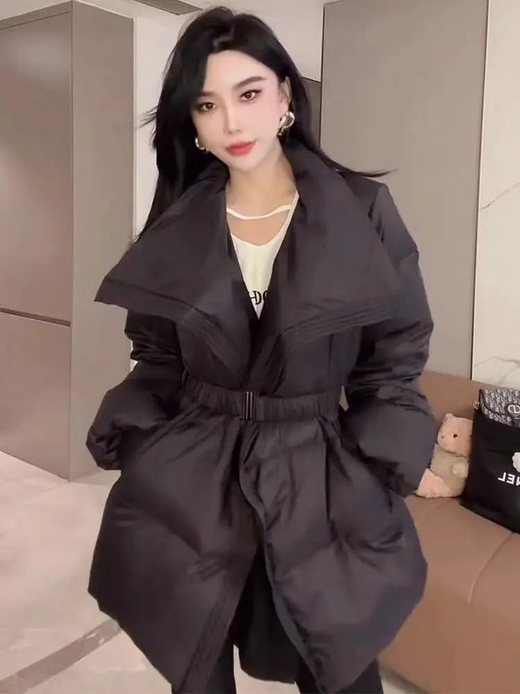 

​​2025 Winter Designer Oversized Lape Quilted Padded Coat Women Slim Fit Waist Belted Warm Chic Unique Outerwear​​