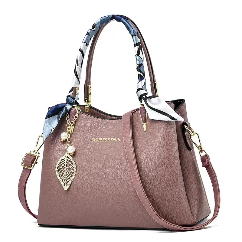 

Retro Chic Solid Color Bucket Bag Large Capacity Simple Fashion Handbag Shoulder Bag Crossbody Bag for Women Summer 2026