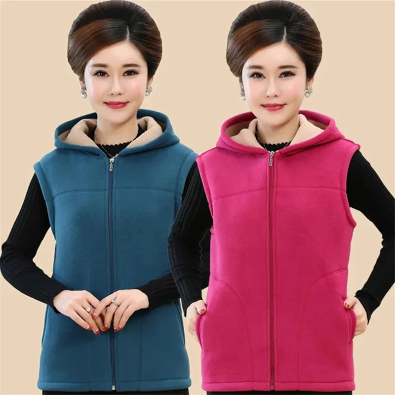 Middle-Aged Elderly Hooded vest Coat Women Fall/Winter New Large Size Sleeveless Jacket Polar Fleece Padded Waistcoat Ladies Top