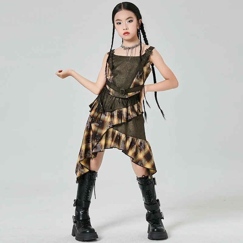 2025 ใหม่แจ๊สชุดเวทีสาวเสื้อผ้า Hip-Hop Dance เสื้อผ้า Punk Retro สไตล์ไม่สม่ําเสมอกระโปรงลายสก๊อต XH2794