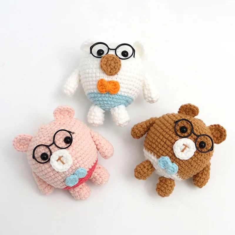 New Handmade Crochet Bear Doll Pendants with Glasses Home Decoration Funny Knitted Toy Christams Gift Table Ornaments Room Decor