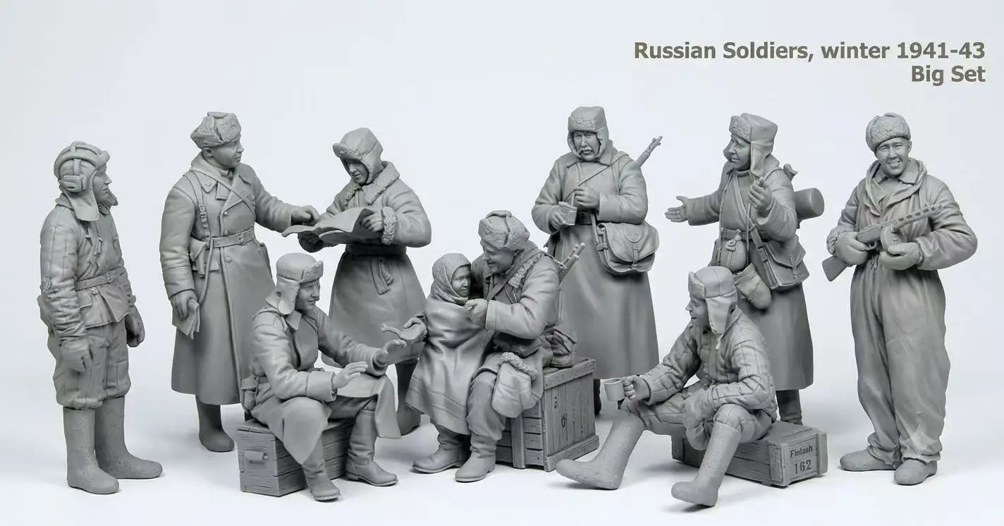 

1/35 Scale Die Casting Resin Figure Model Kit Historical Sculpture Russian Soldiers Winter Ten Figures Unassembled and Unpainted