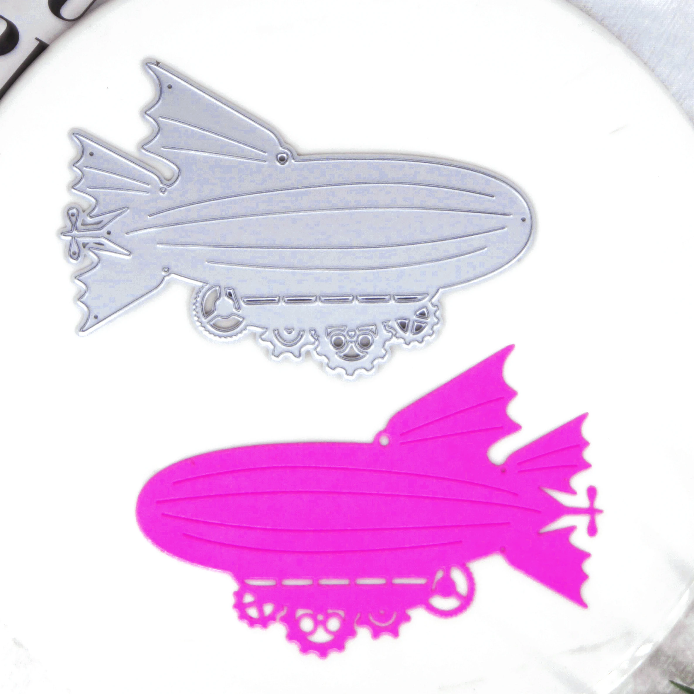 Steampunk Spaceship Airship Cutting Dies Punk Dirigible Metal Stencil For DIY Scrapbooking Card Craft Art Die Cutter Stencil Mol