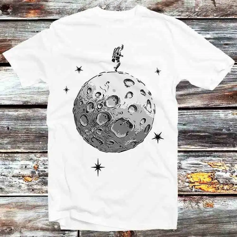 

Astronaut On The Moon T-Shirt 1192