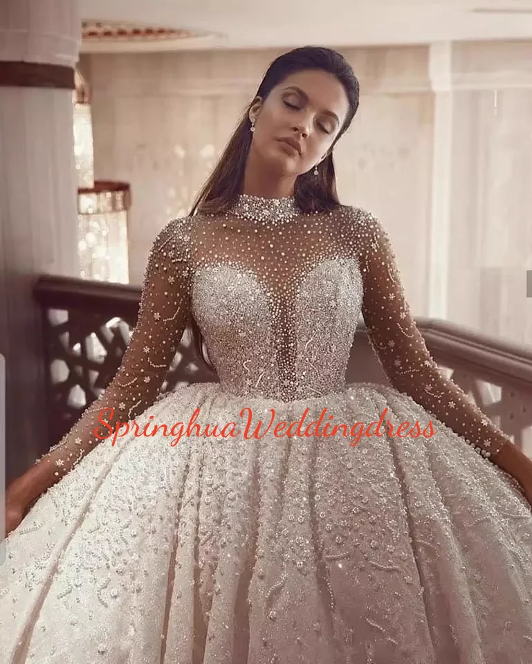

Customized luxury beaded ball gowns, wedding gowns, long-sleeved wedding gowns for brides