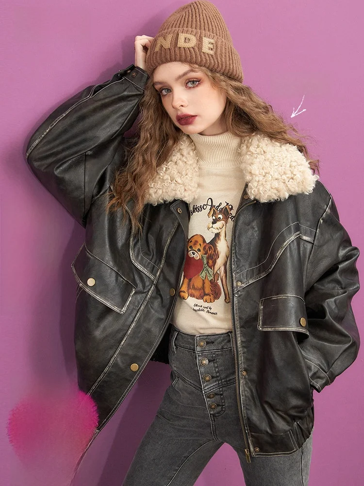 

Американская ретро-куртка из кожи для женщин, свободного кроя, зимняя, новая модель, маленький размер, с деталями, длинными рукавами и молнией