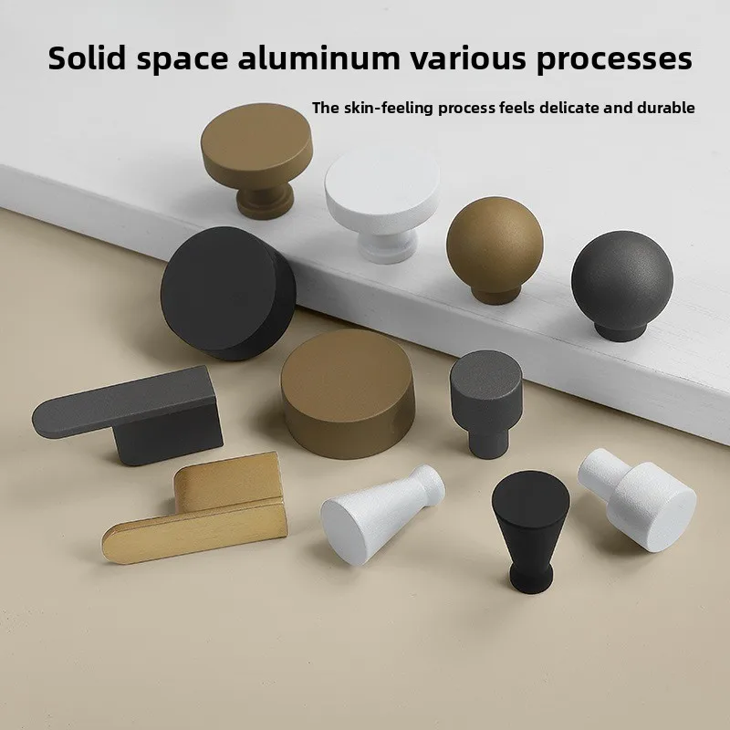 Maniglia per porta dell'armadio Spot Maniglia moderna semplice in oro nero per armadio, armadio da bagno, comodino, mobili, maniglia in pelle