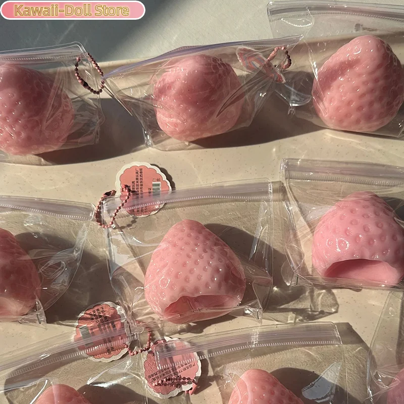 1PC Simulation Strawberry Squeeze Decompression Release Fruit Ball Release Decompression Ball Children's Toy Party Gift