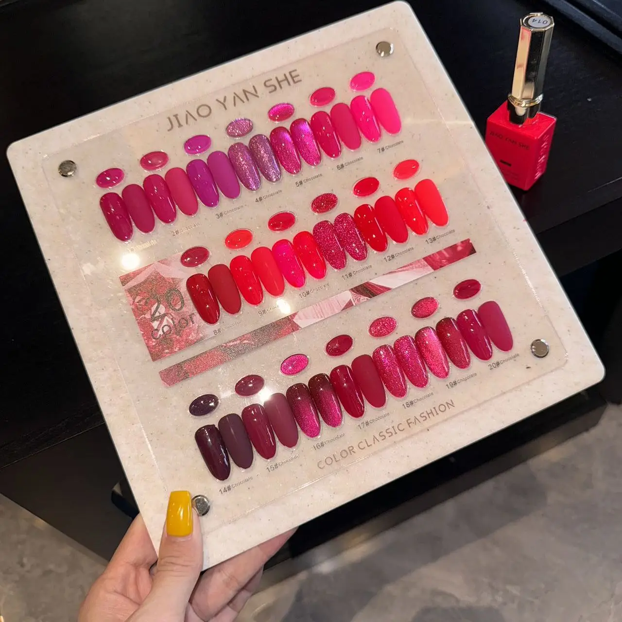 ارتفع اللون الأحمر سلسلة 12 مللي هلام طلاء الأظافر رائجة البيع طويلة الأمد نقع قبالة هلام الورنيش الهجين مسمار الفن الأعلى Bsae Maincure #4