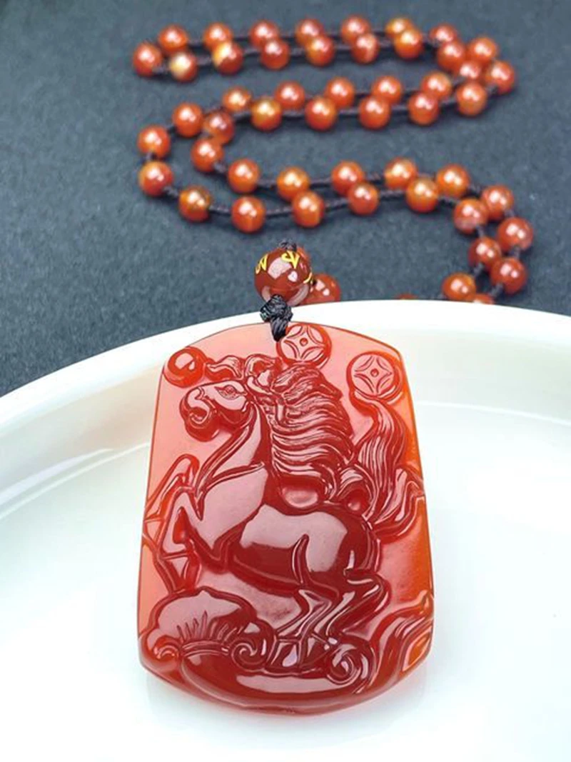 Home Ornament Amulet Hanging Nature Red Agate Mascot Horse Bring Money Lucky Talisman With Certificate