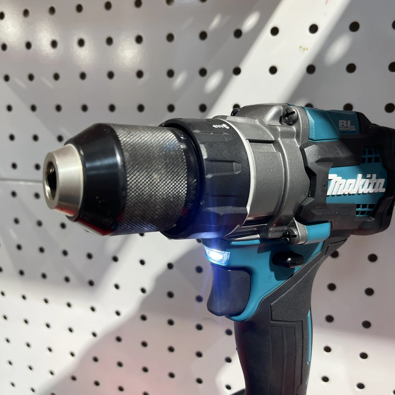 Makita DF001G Charging Drill Brushless Multi functional 40V Electric Screwdriver Household Lithium Battery Electric Drill