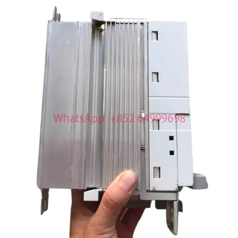 

E82EV751-4C Used tested ok E82EV751 4C in good condition