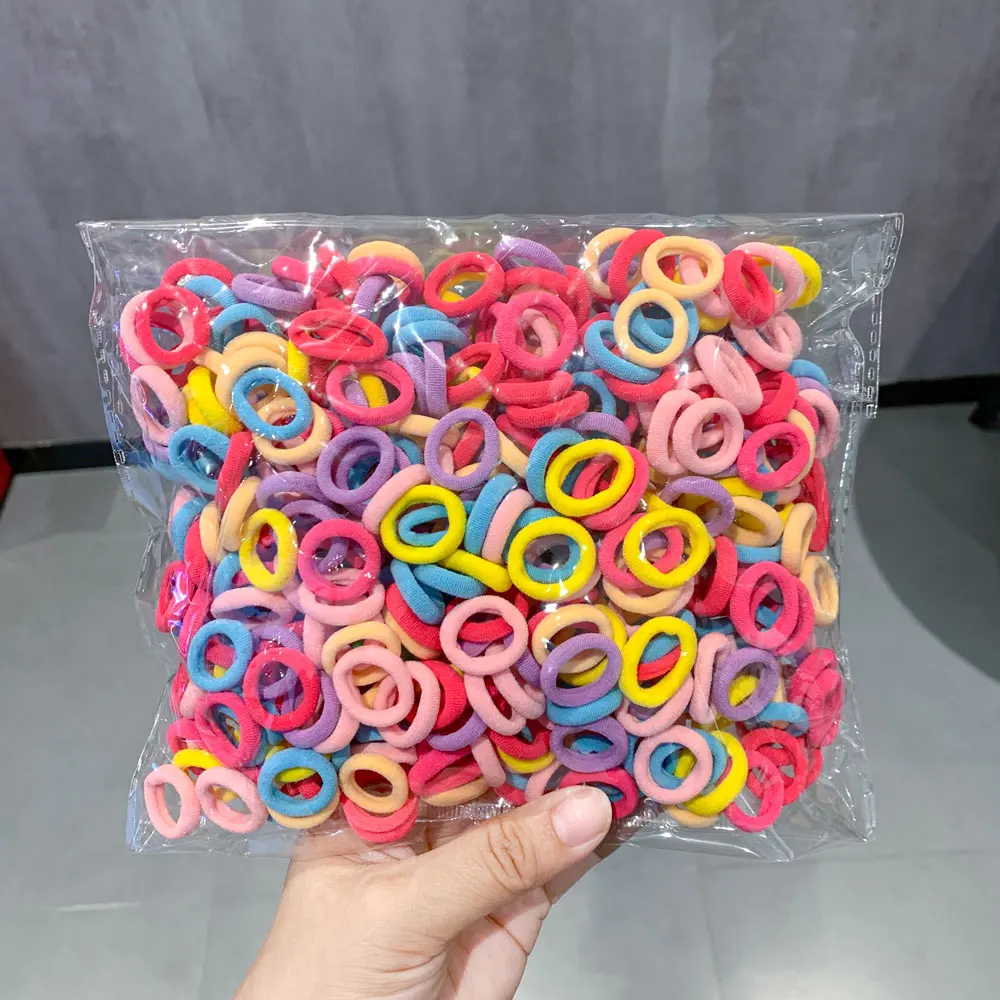 200Pcs High-Elastic Seamless Hair Ties in Candy Colors, Thick Wide Towel Hair Bands, Simple and Versatile Hair Accessories