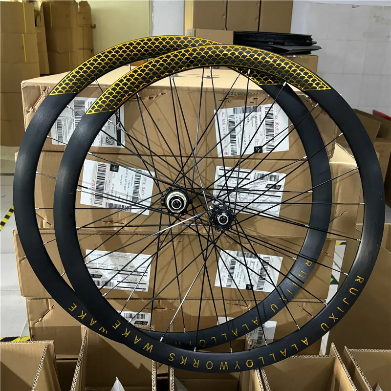 

NEW 700C frame height 38MM road car straight pull pure V brake disc brake six-hole lock quick detach road bicycle wheel set