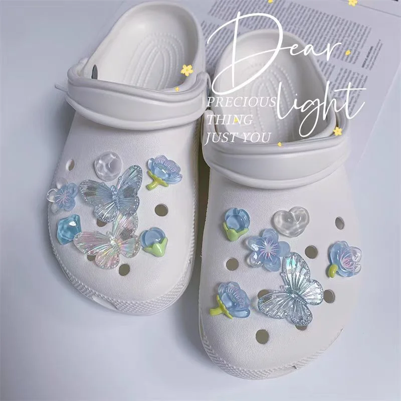 novas-tendencias-da-moda-buraco-sapato-encantos-para-diy-azul-borboleta-flores-sapato-fivela-decoracao-para-sapato-charme-sandalia-tamancos-criancas-presentes