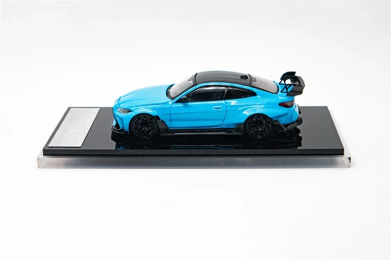 

SW 1:64 M4 Blue Limited499 Diecast Collector's Vehicle Model Car