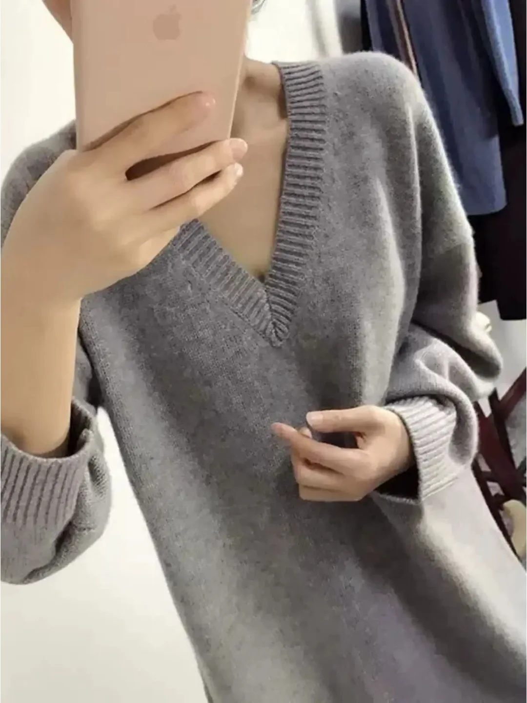 

plus Size V-Neck Knitwear Loose Fit Mid-Length Long Sleeve Cover-Up Sweater for plus Size Women Autumn Winter Lazy Style Soli...