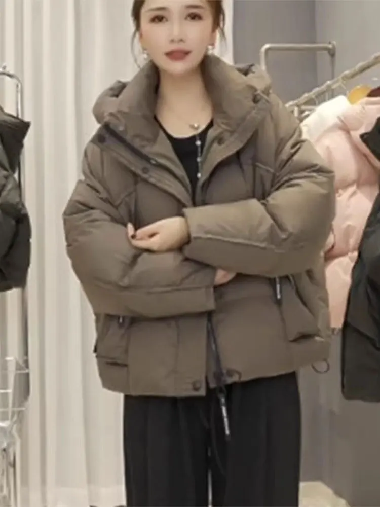 

Модная короткая хлопковая куртка с капюшоном для женщин, зимняя утепленная теплая свободная приталенная куртка из хлопка в корейском стиле для повседневной носки