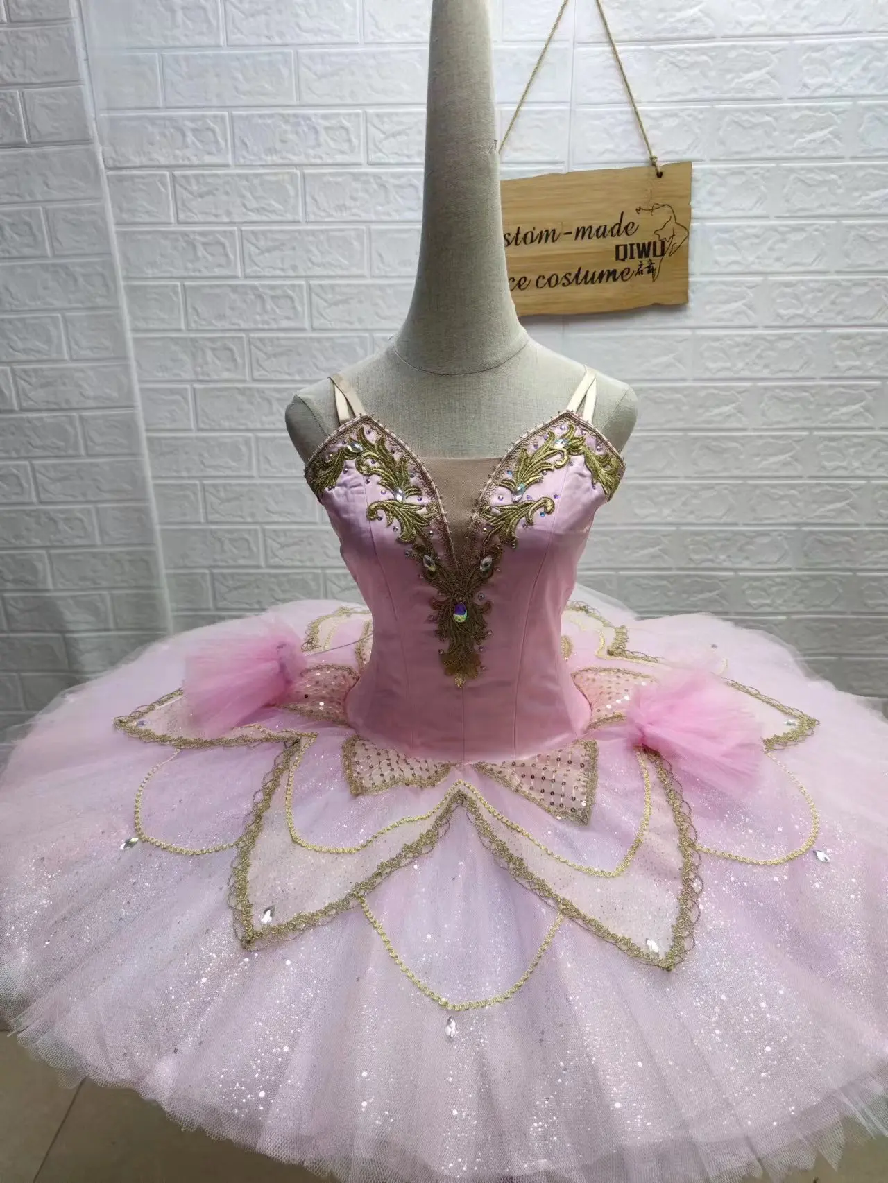 Professional high-end tutu adult and children tutu pink female performance skirt board skirt tutu competition performance custom