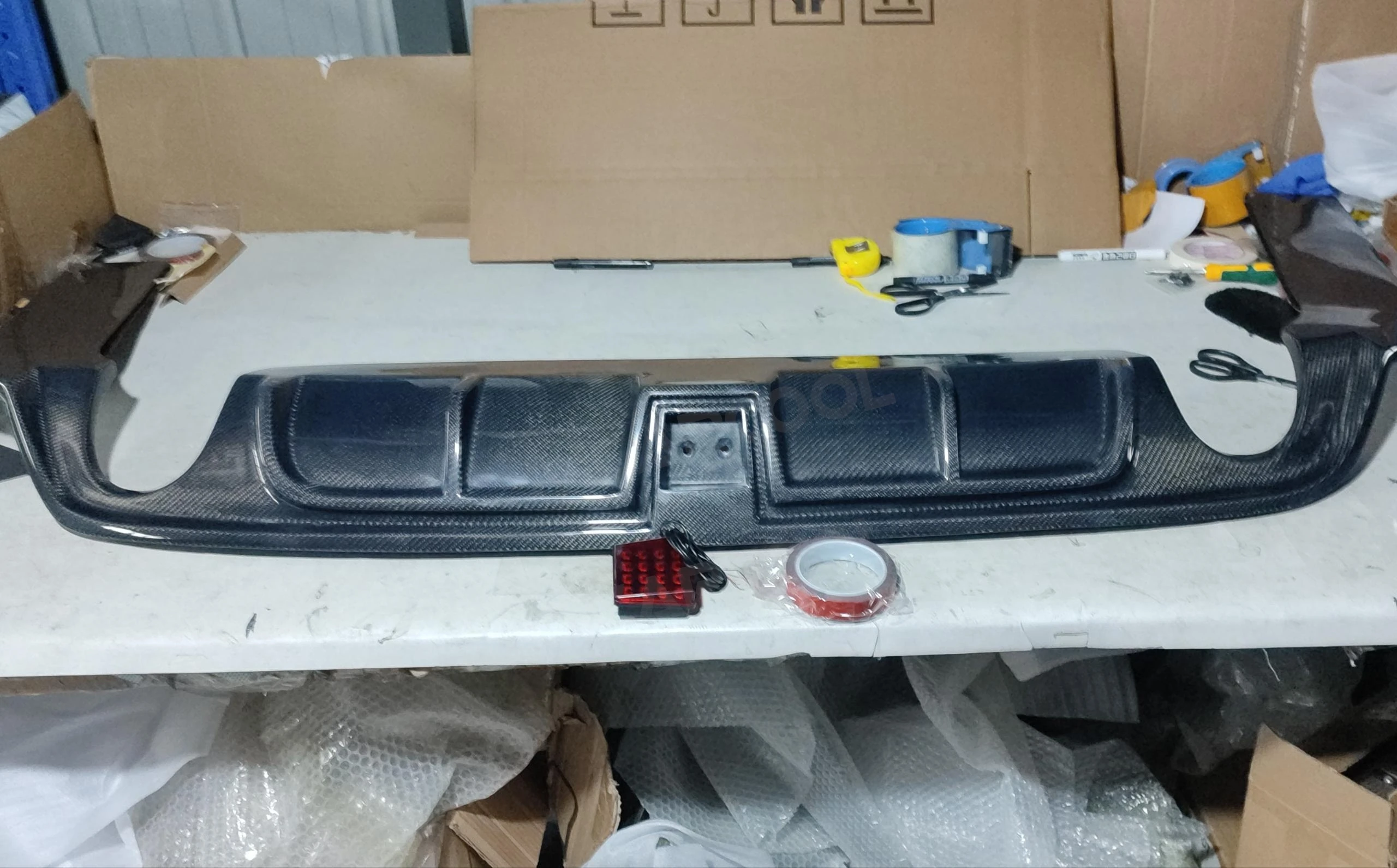 

Real Carbon Fiber Rear Lip Diffuser Spoiler Splitter For Volkswagen VW Passat CC Sedan 4 Door 2013-2016 Bumper Skid Plate