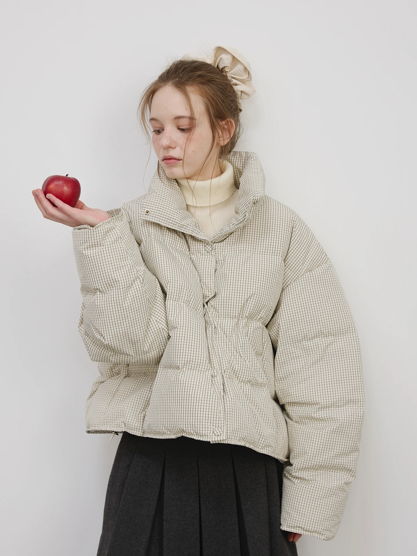 

Женское пуховое пальто Willbewell Holiday College в клетку, черно-белое, с короткой молнией, теплое, с воротником-стойкой