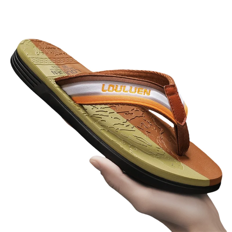 

2024 Summer Men's Slippers Beach Outdoor Sandals Men Flip Flops Comfortable Slides Casual Shoes Men Non-slip Home Slippers 39-45