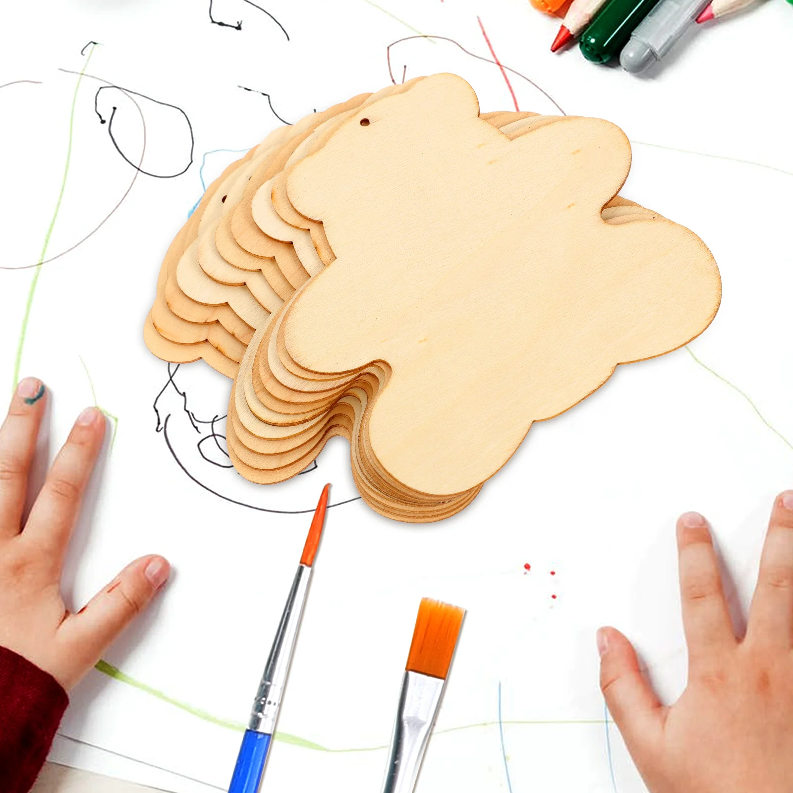 

50pcs Wooden Chips Bear Shaped DIY Graffiti Pendants Decorative Bear Shaped Graffiti Slices Student Crafts Unfinished Wood