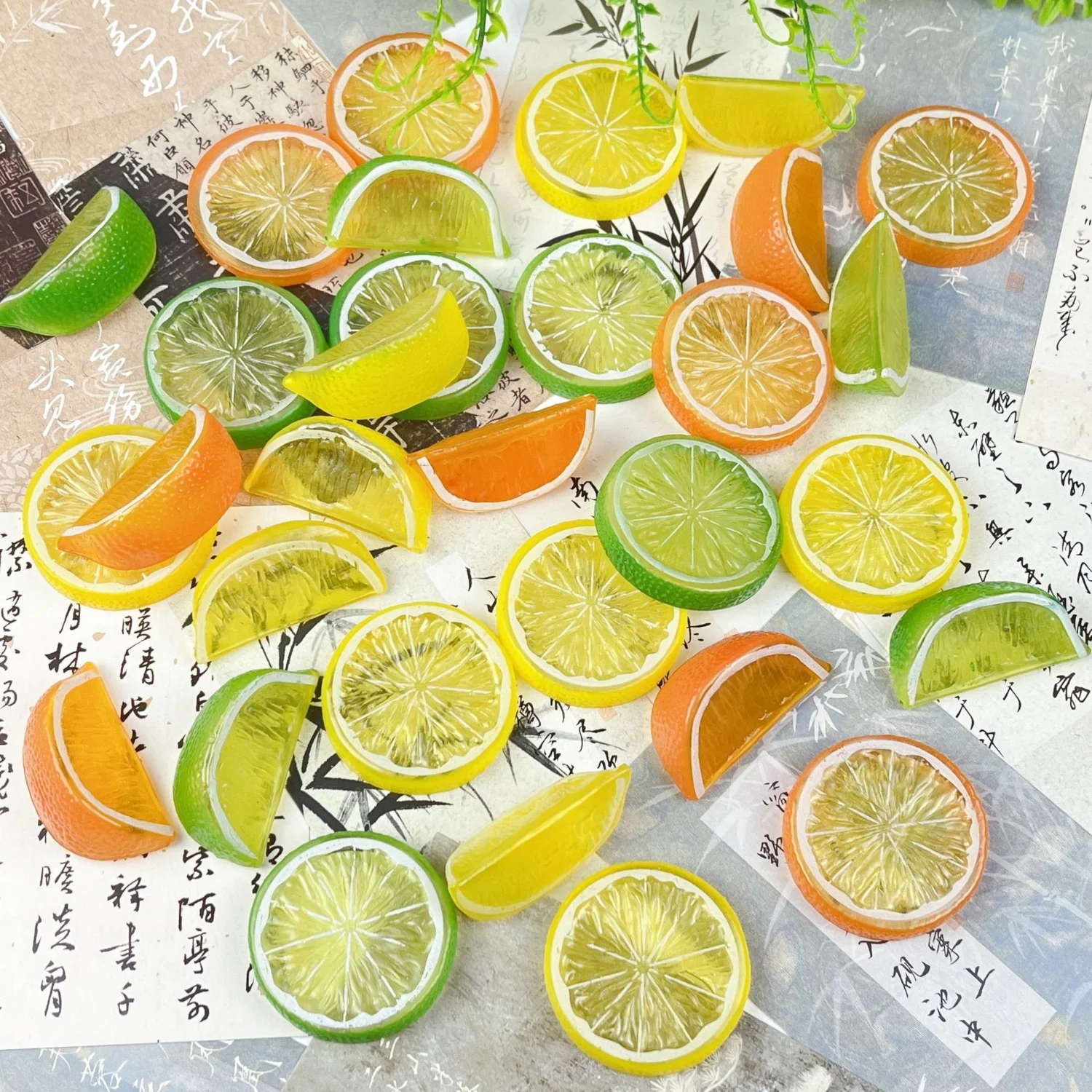 10 Uds. De rodajas de limón simuladas, modelos de frutas de limón falsas de plástico para decoraciones del hogar y accesorios de fotografía, decoración de cocina