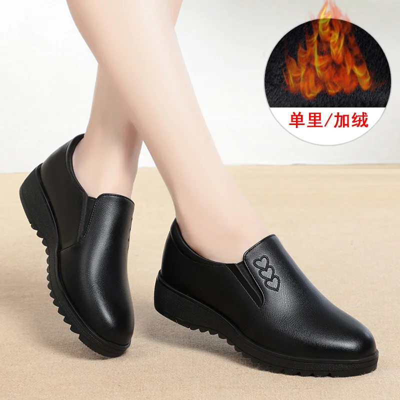 3cm Comfortable Deep Mouth Soft Leather Shoes Women Loafers Spring 2024 Flat Platform Footwear Mother Work Shoes Soft Bottom