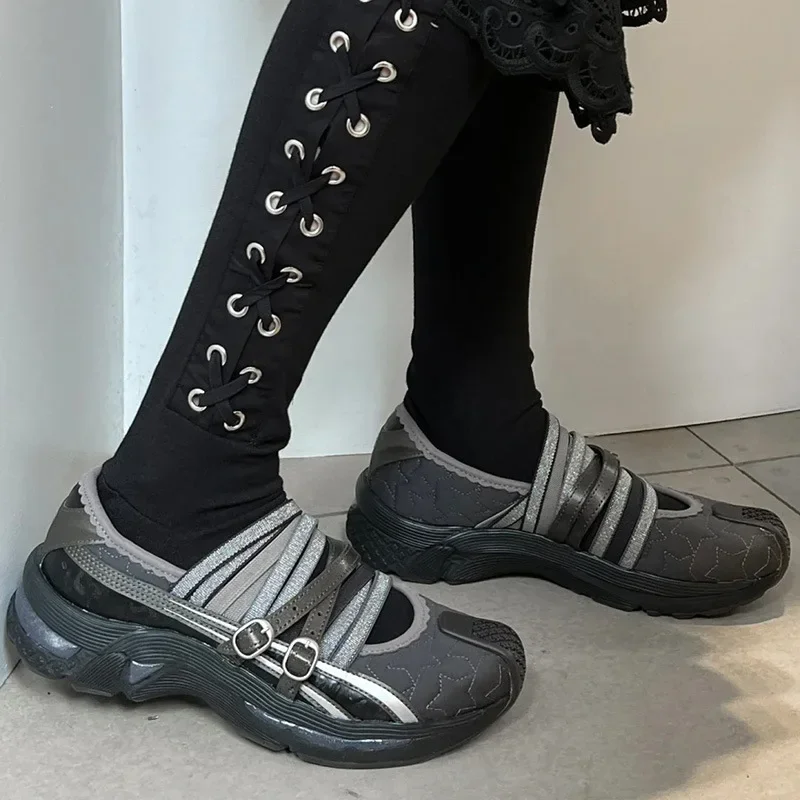 

2025 Summer Internet Celebrity New Ballet Women's Flat Casual Single Hollow Straps Joint Sports Flat Shoes