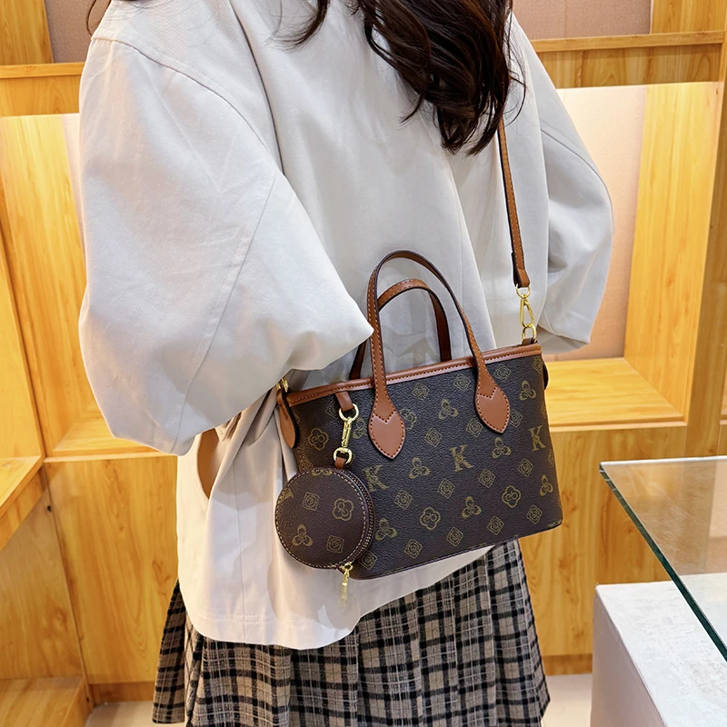 

Luxury Women Vintage Style Leather Shoulder Bag Elegant High End Tote Handbag Fashion Crossbody Daily Commuter