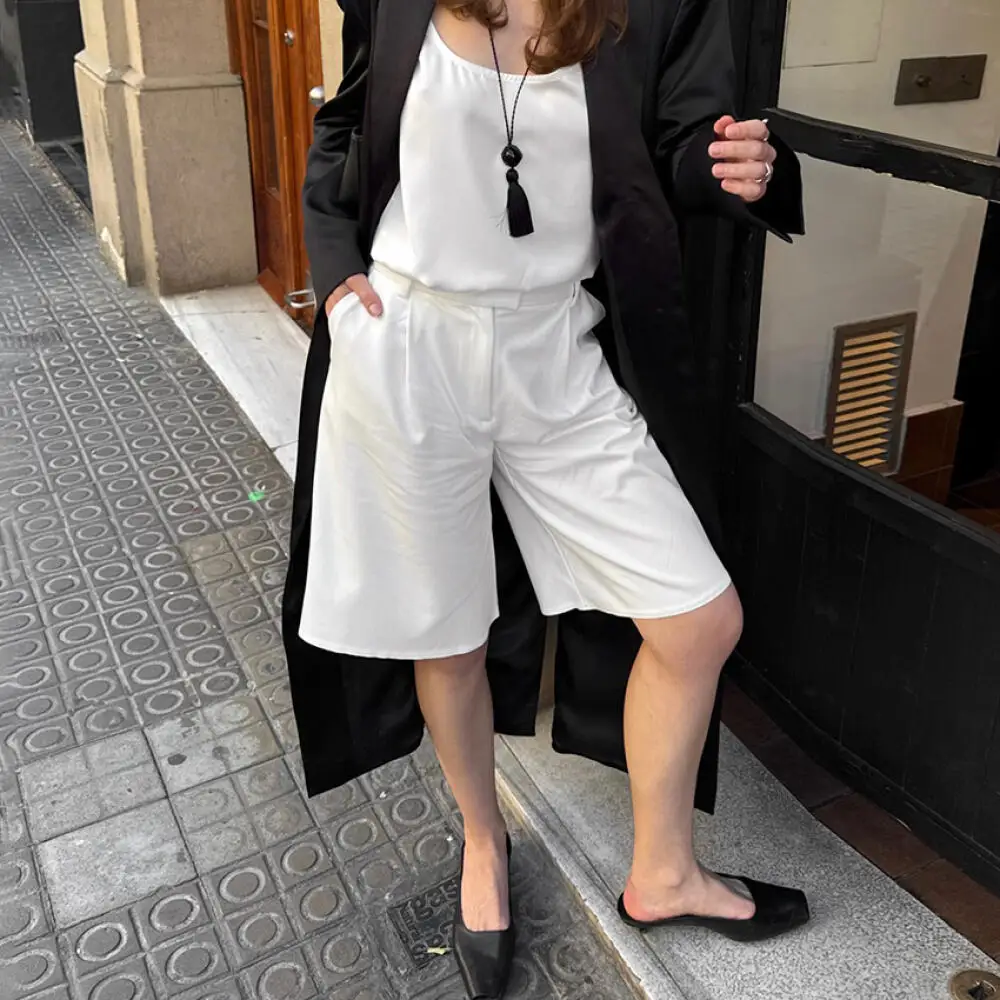

High Waisted Straight Five-Point Pants New Women Fashionable Suit Shorts Summer High Street Daily Loose Versatile Casual Shorts