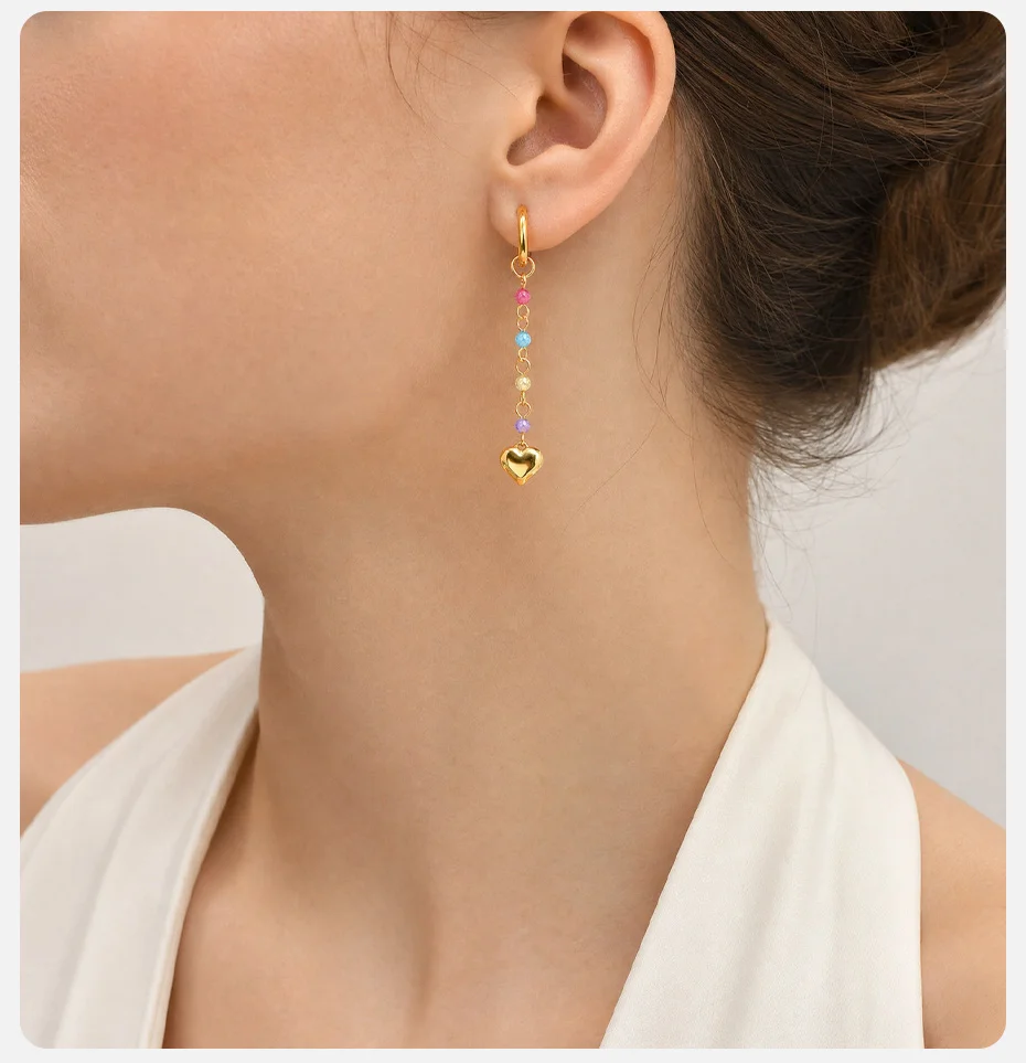 Vnox 18K Vergoldete Bunte Perlen-Herz-Ohrhänger für Damen, Filigrane Quasten-Tropfenohrringe, Party- und Urlaubsschmuck für den Strand – Detail 3
